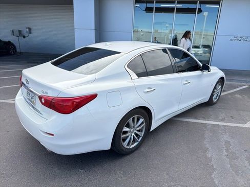 Used 2015 INFINITI Q50 Premium w/ Navigation Package image 3