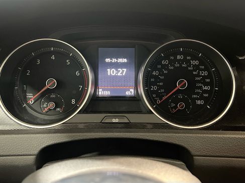 Used 2017 Volkswagen GTI S FWD image 8
