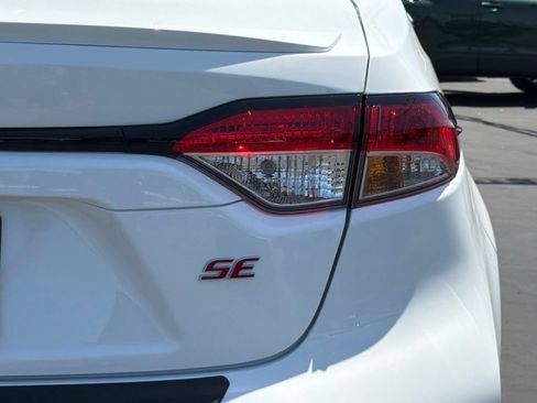 New 2026 Toyota Corolla SE FWD image 15