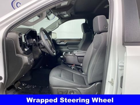 Certified 2023 Chevrolet Silverado 1500 LT AWD/4WD image 11