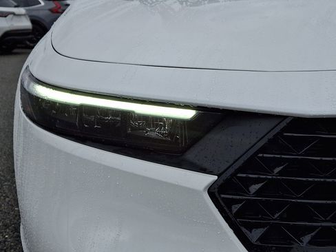 Certified 2024 Honda Accord EX image 9
