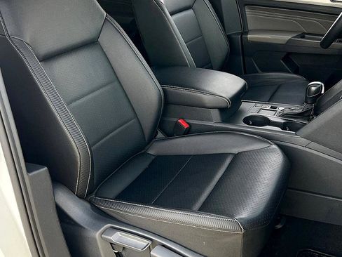 Used 2023 Volkswagen Atlas Cross Sport SE image 22