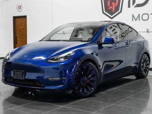 Used 2023 Tesla Model Y Performance image 7