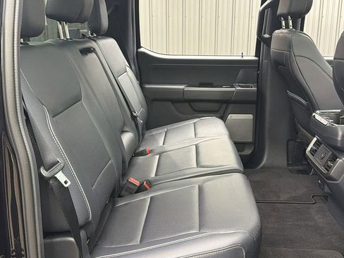Used 2025 Ford F150 Lariat image 40