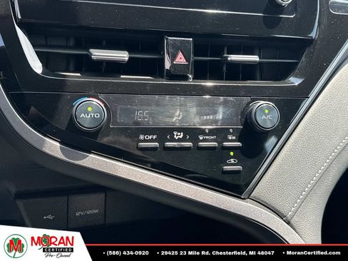 Used 2024 Toyota Camry SE FWD image 25