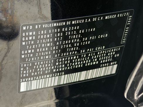 Certified 2024 Volkswagen Tiguan S FWD image 25