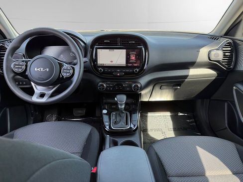 Used 2023 Kia Soul S image 10