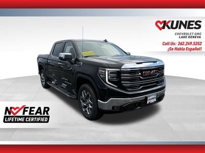 New 2026 GMC Sierra 1500 SLT w/ SLT Premium Package