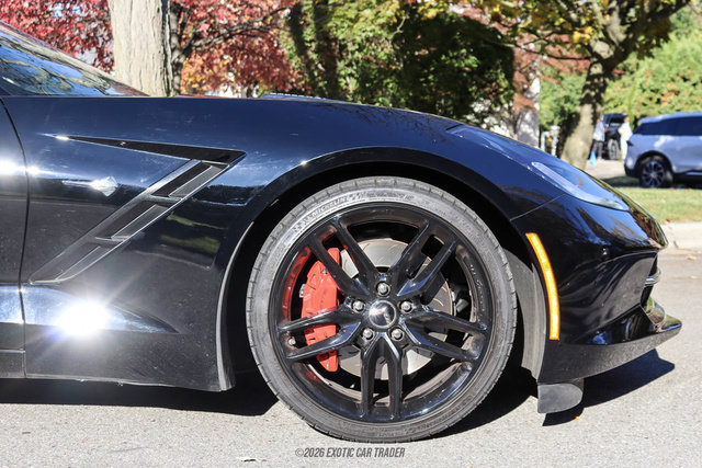 Used 2014 Chevrolet Corvette Stingray Convertible w/ 3LT Preferred Equipment Group RWD image 10
