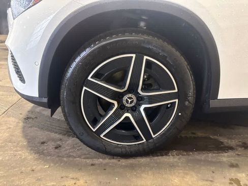 New 2026 Mercedes-Benz GLC 300 4MATIC image 29