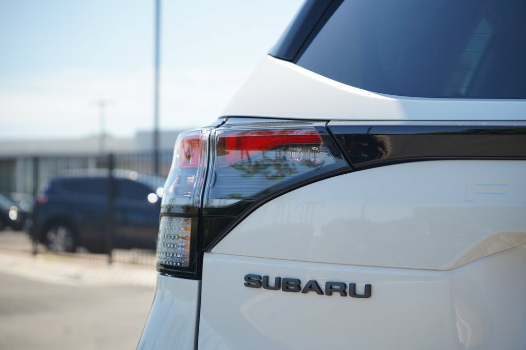 New 2026 Subaru Forester Premium AWD/4WD image 8