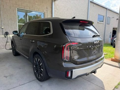 Used 2024 Kia Telluride SX w/ Towing Package AWD/4WD image 3