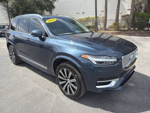 Used 2024 Volvo XC90 B5 Core w/ Protection Package Premier AWD/4WD image 7