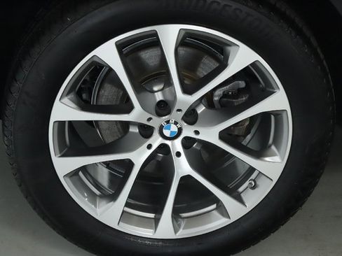 Certified 2024 BMW X5 xDrive40i w/ Parking Assistance Package image 12