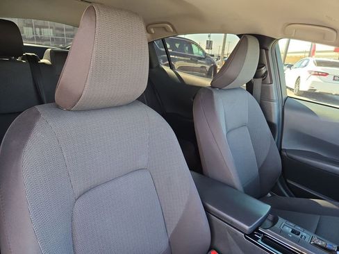 Used 2023 Toyota Prius LE image 31