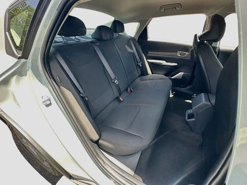 New 2026 Kia K4 FWD image 24