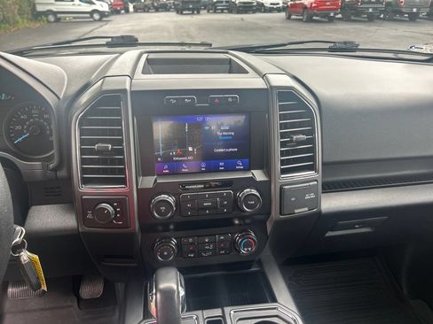 Used 2020 Ford F150 XLT w/ Equipment Group 302A Luxury AWD/4WD image 22