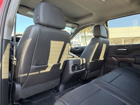 Used 2019 GMC Sierra 1500 SLT RWD image 12