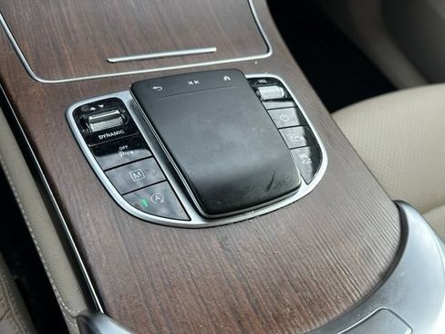 Used 2021 Mercedes-Benz GLC 300 4MATIC image 25