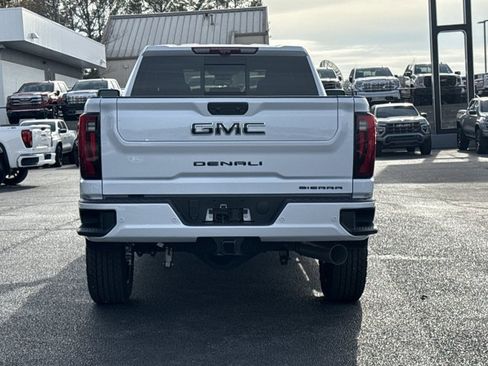 New 2026 GMC Sierra 2500 Denali w/ Denali Reserve Package AWD/4WD image 4