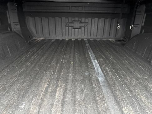 Used 2019 Chevrolet Silverado 1500 RST image 11