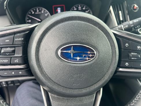 Used 2024 Subaru Outback Premium AWD/4WD image 7