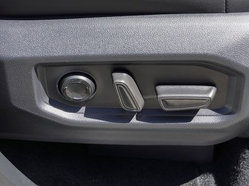 New 2026 Toyota Sequoia Platinum AWD/4WD image 28