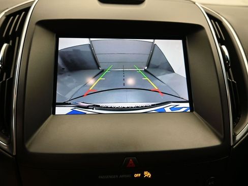 Used 2020 Ford Edge ST image 18