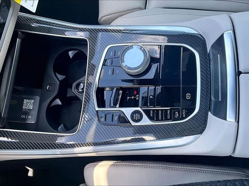 New 2026 BMW X5 M60i AWD/4WD image 19