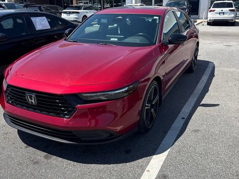 Used 2024 Honda Accord Sport image 1