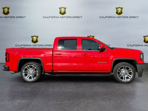 Used 2018 GMC Sierra 1500 SLE w/ SLE Value Package image 6
