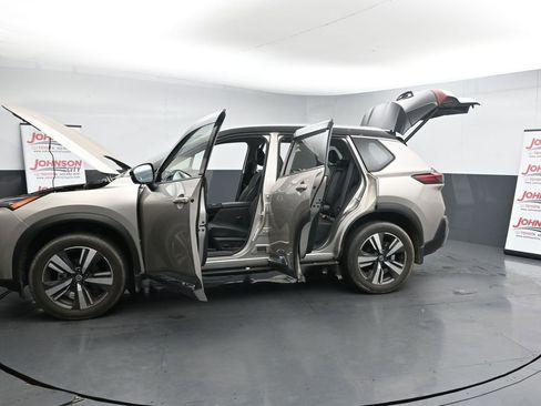 Used 2021 Nissan Rogue SL image 28