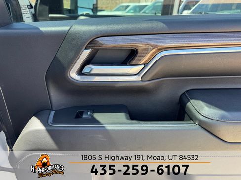 Used 2024 Chevrolet Silverado 2500 LT AWD/4WD image 43
