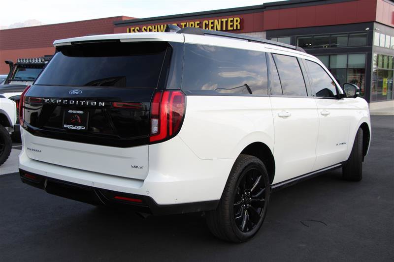Used 2025 Ford Expedition Max Platinum w/ Driver's Package AWD/4WD image 8