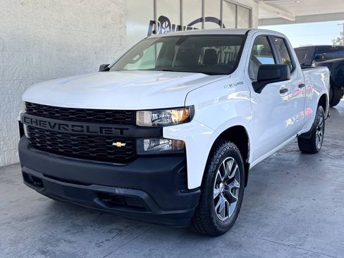 Used 2019 Chevrolet Silverado 1500 W/T w/ WT Convenience Package AWD/4WD image 2