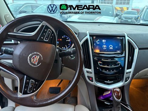 Used 2015 Cadillac SRX Luxury image 7