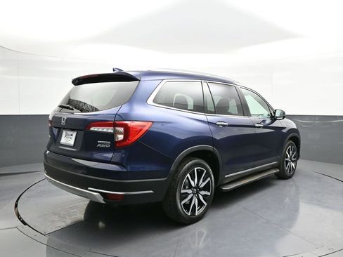 Certified 2022 Honda Pilot Touring image 6