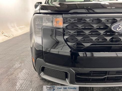 New 2026 Ford Maverick XLT w/ XLT Luxury Package FWD image 13