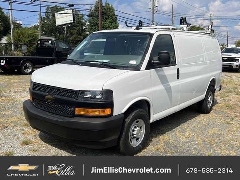 New 2025 Chevrolet Express 2500 w/ Driver Convenience Package RWD image 4