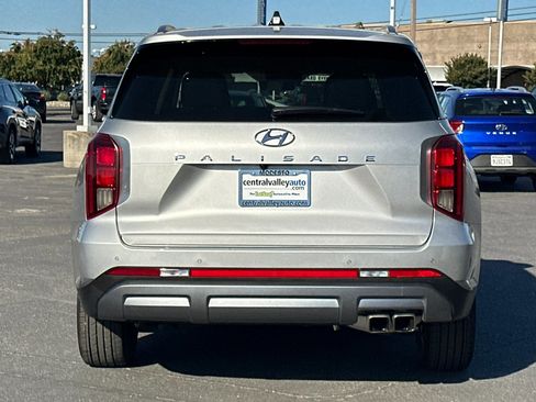 Used 2025 Hyundai Palisade SEL image 5