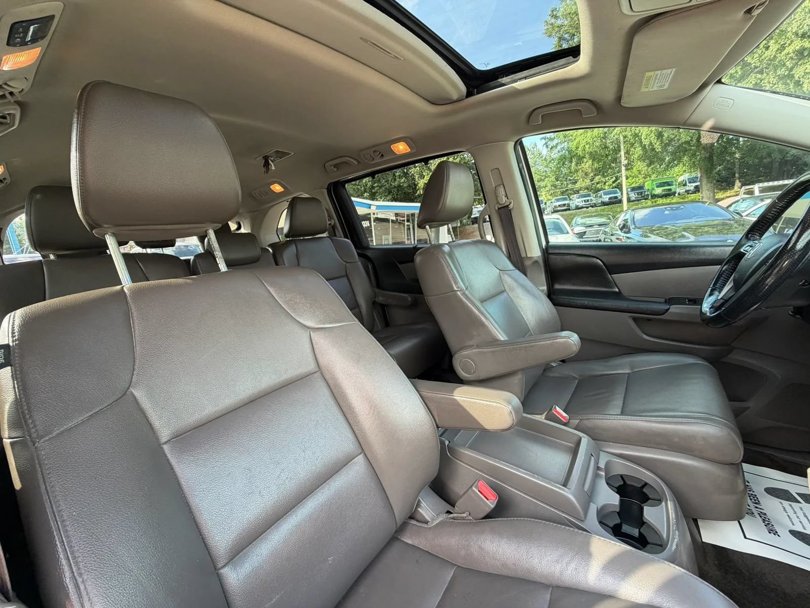 Used 2014 Honda Odyssey EX-L image 36