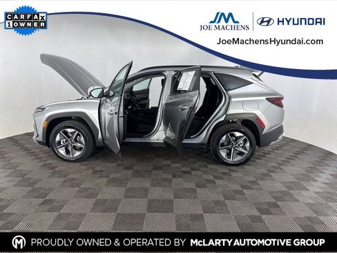 Used 2025 Hyundai Tucson SEL image 11