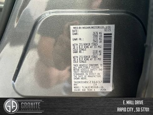 Used 2025 Nissan Pathfinder SL FWD image 29