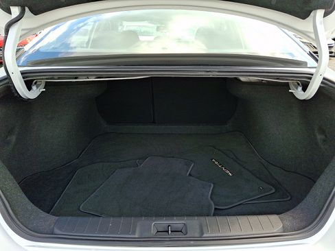 Certified 2025 Nissan Sentra SV FWD image 28