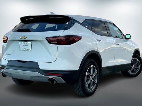 Used 2023 Chevrolet Blazer LT image 5