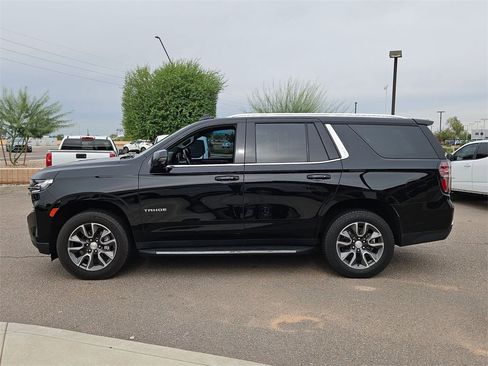 Used 2023 Chevrolet Tahoe LT w/ Luxury Package image 7