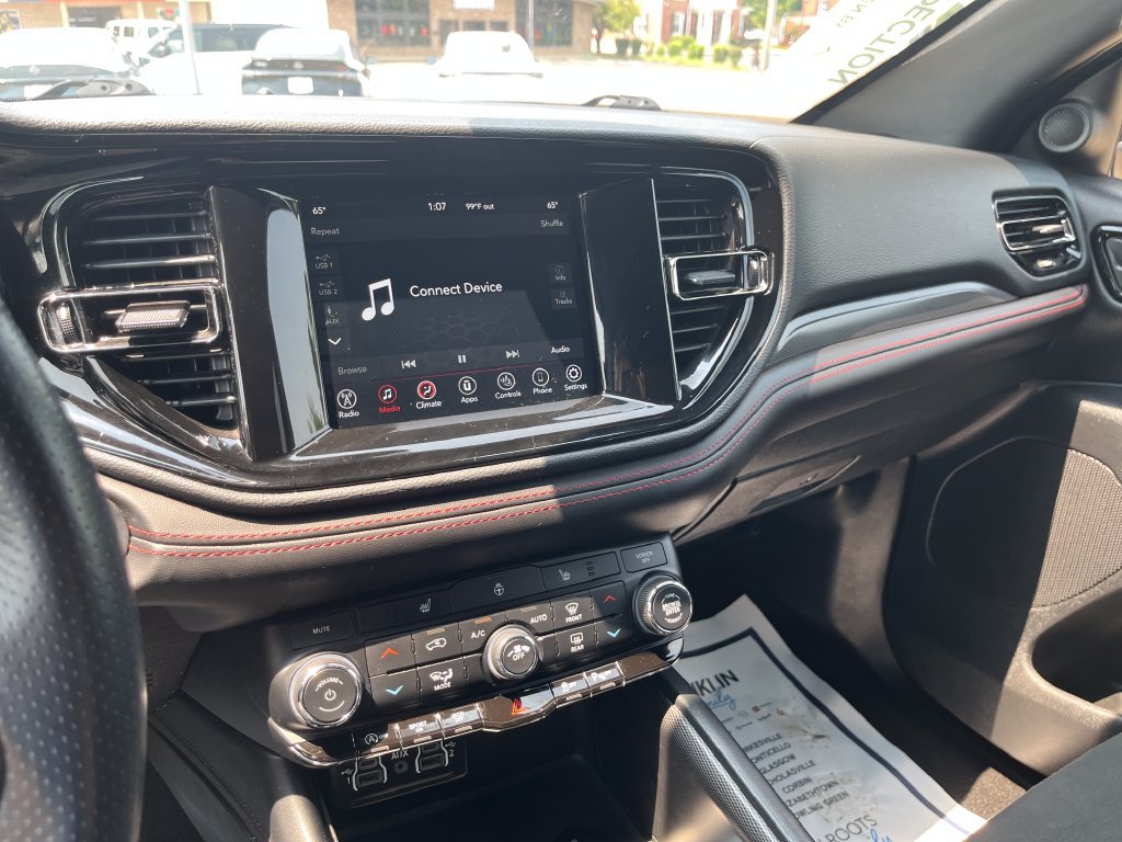 Used 2024 Dodge Durango GT AWD/4WD image 18