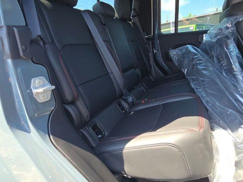 New 2026 Jeep Gladiator Rubicon AWD/4WD image 11