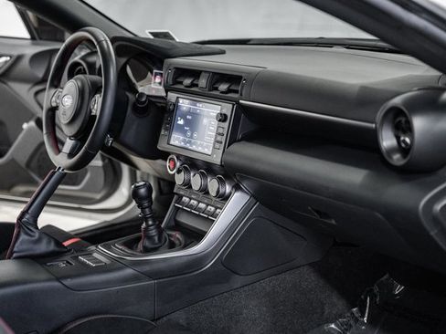 Used 2024 Subaru BRZ Limited image 14