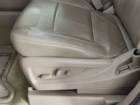 Used 2016 Chevrolet Tahoe LT RWD image 25